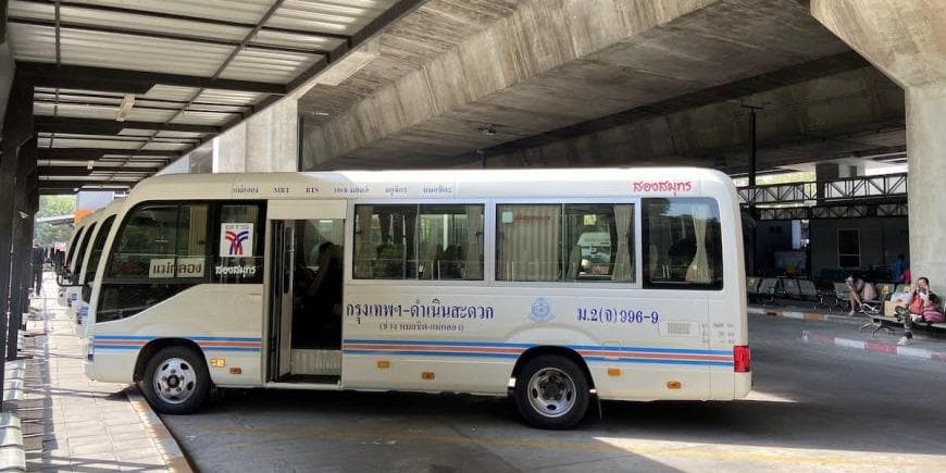 Bangkok amphawa maeklong minibus